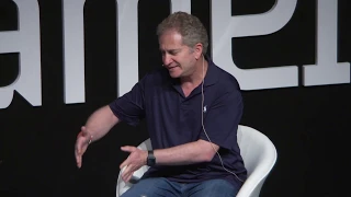 #GAMELAB19: Honor Award presentation and fireside chat with Blizzards co-founder Mike Morhaime