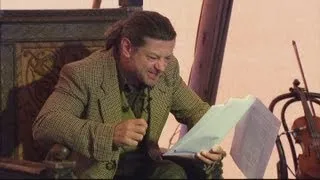 Andy Serkis reads The Hobbit as Gollum on stage