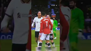Ronaldo fight vs Van Dijk ⚔️