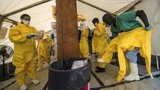 В Либерии закрыты школы из-за вспышки лихорадки Эбола
