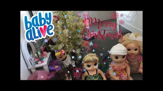 Baby Alive: Dolls Decorate the Christmas Tree!🎄