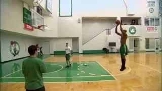 Ray Allen's Shooting Strategy (3-point scoring leader)