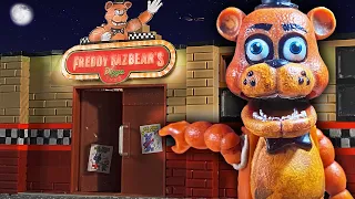 CREATING My Own FIVE NIGHTS AT FREDDY'S Pizzeria Out Of LEGO