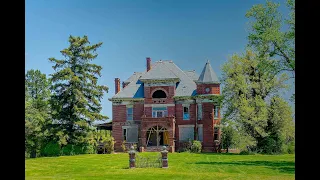 Dunnington Mansion in Farmville, VA.