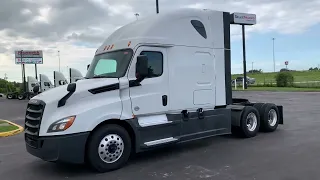 2020 Freightliner Cascadia 126 - Selectrucks Cleveland #4814