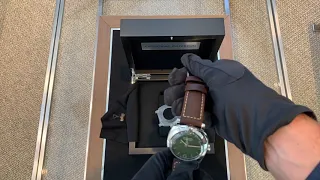 Unboxing: Panerai PAM995 45mm Radiomir 1940 Special Boutique Edition