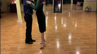 Argentine tango: corrida, turn