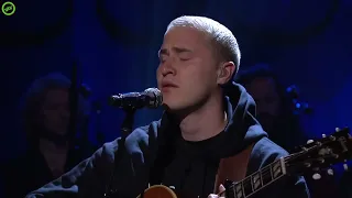 Mike Posner: I Took a Pill in Ibiza (Emotional Performance on Conan)