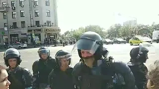 Сильные слова. Незаконный митинг в Москве