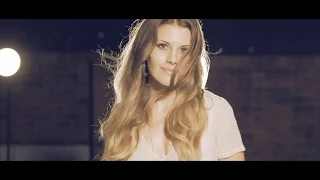 Jasmine Rae - Heartbeat (Official Music Video)