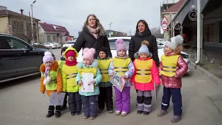 Водители в Будённовском округе принимали поздравления.