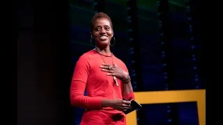 Putting the self in the story | Tara Roberts | Storytellers Summit 2019