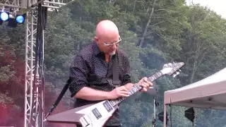 Wishbone Ash - Throw Down the Sword [Satsop River Rock Festival 2010]