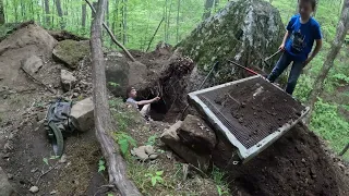 Finding Arrowheads! Tennessee Rock Hunting! (April - May)