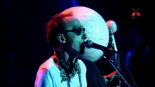 Los Violadores - El ojo blindado (cover Sumo) en vivo Luna Park 2016 con Geniol (mejorado HD)