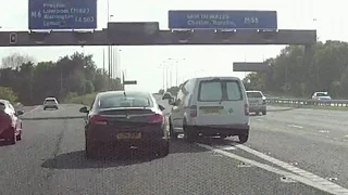 Dangerous high speed slip road chevron overtake!