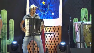 MEDLEY FORRÓ DE VAQUEJADA-Hiago Andrade