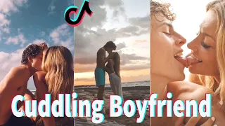 Cuddling Boyfriend Tik Tok Compilation 2021🍓🍑