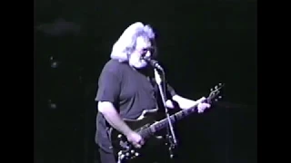 Jerry Garcia Band performs a beautiful "Dear Prudence" 11/13/91 Worcester, MA