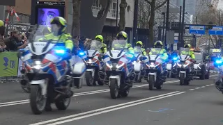 Politie begeleidt de laatste loper tijdens De Marathon 2023 in Rotterdam ( Editie 42 )