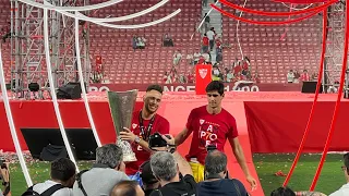 Sevilla FC Celebra la 7 ª Copa UEFA con su afición