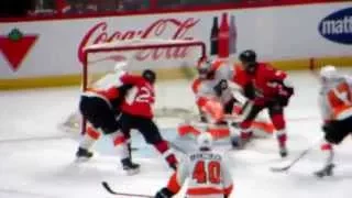 Jean-Gabriel Pageau scores a goal during the Flyers @ Senators hockey game