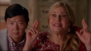 Glee - Brittany tells her parents that she and santana are getting married 6x06