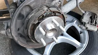 How to Replace Rear Wheel Bearing and Hub Assembly // Toyota Celica GT-S