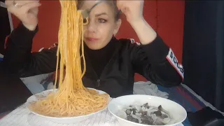 мукбанг спагетти...