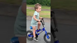 2.5 Years Old Pedal Bike - No Training Wheels!