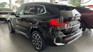 First Look ! 2023 BMW X1 sDrive18i xLine - Small SUV | Black Color
