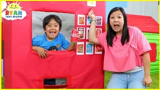 Ryan Pretend Play with Giant Vending Machine Kids Toy!!!