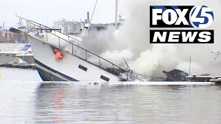 Boat sinks during fire in Baltimore's Inner Harbor