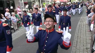 Schützenfest 2023 in Grevenbroich. Der Nachmittagsumzug auf der Kölner Strasse