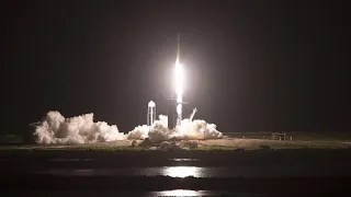 Seit Donnerstag im All: SpaceX-Weltraumtouristen melden sich aus Raumkapsel