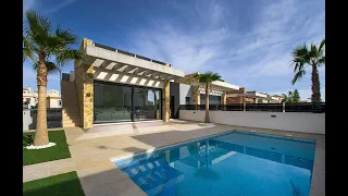 KEY READY AND FULLY EQUIPPED !! Luxury villa with private pool 200m from the sea near Cabo Cervera