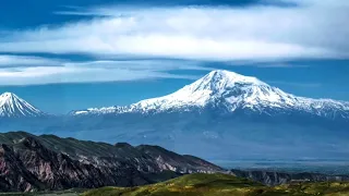 ՍԻԼՎԱ ԿԱՊՈՒՏԻԿՅԱՆ ։ "ՀԱՅԱՍՏԱՆ ԱՇԽԱՐՀ"      Կարդում է՝ Նվարդ Մնացականյանը։