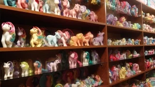 My Little Pony 1980s Complete U.S. Collection G1 Pony Room Tour!