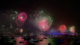 Sydney New Years Firework - Guess the Year -Natural Sounds