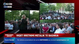 Protesta te Bashkia e Tiranës, raporton për Syri Tv gazetari Ermal Rizaj
