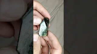 Очень редкий кристалл Байкалита (Диобсид)  Слюдянка, Байкал