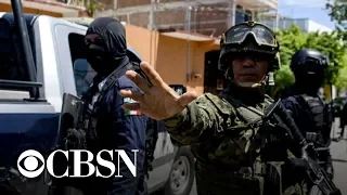 Mexican military takes over Acapulco police force