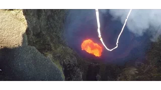 Jonathan Gibbs - volcano bungee jump from helicopter