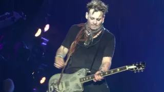 Hollywood Vampires - Five to One/Break on Through Live at Rock in Rio Lisbon 2016