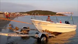 Zeki Başoğlu Damperli Roller Römork Safter Marin 4 50 Tohatsu 9 8 Four Stroke suya iniş