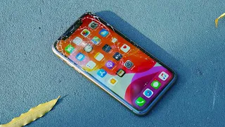 Saya dibayar buat hancurin iPhone 11 ini...