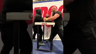 Kai Greene Versus Michael Todd (Bodybuilder Versus Armwrestler)