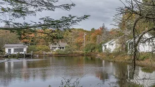 Abandoned Pocono's Honeymoon Resort - Caught by Owner with Gun