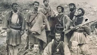 Një histori e rrallë e patriotëve shqiptarë. Përgjakja… - Gjurmë Shqiptare