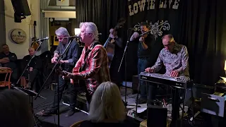 Mick Pealing, Nick Charles & The Long Road Home - “Boats & Songs” Live